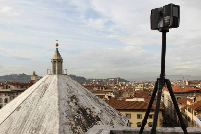 The Faro Focus 3D Scanner and the roof of the Baptistery. 